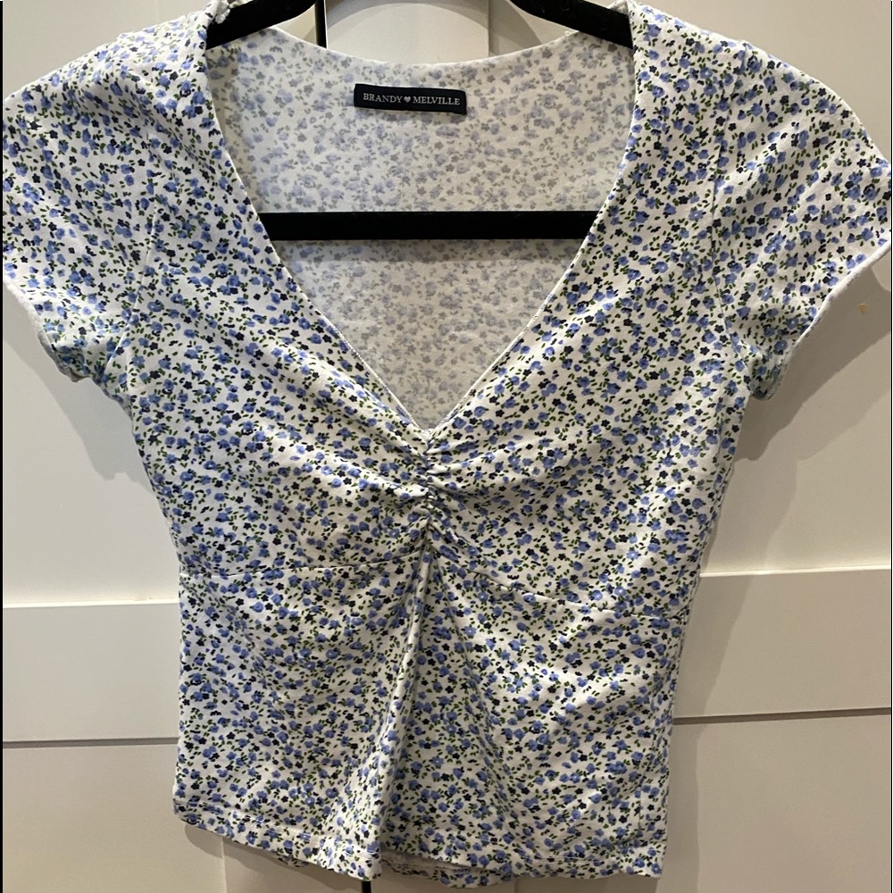Brandy Melville T Shirt